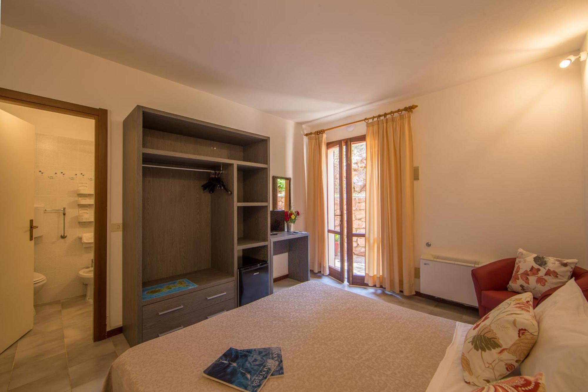 Hotel La Feluca 2*